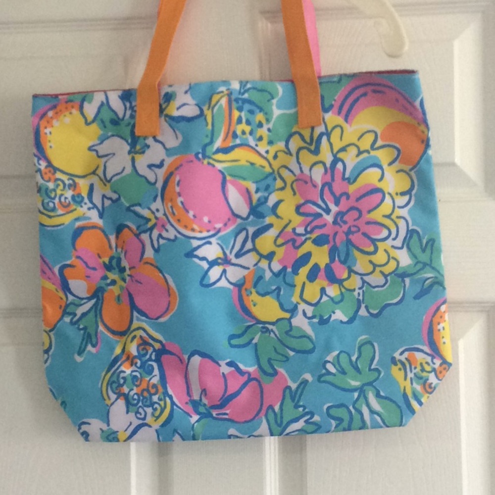 Lilly Pulitzer for Estée Lauder tote - Picture 2 of 6